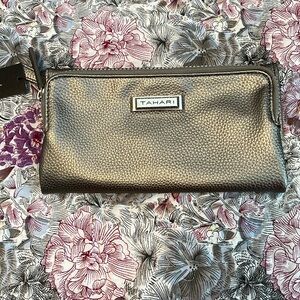Tahari trifold wallet metallic silver pewter New identity protection-NWT